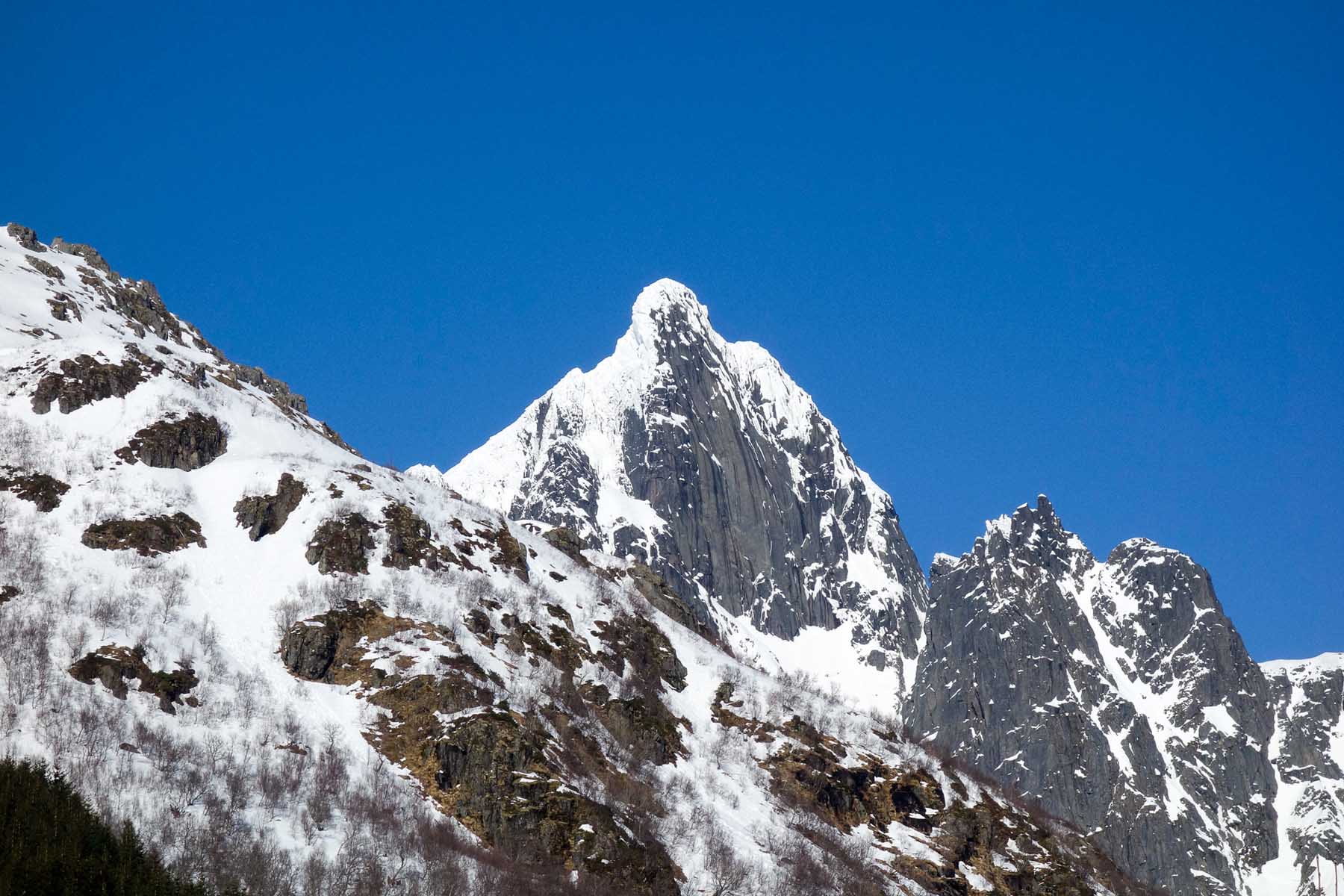 Lofoten splitboard trip